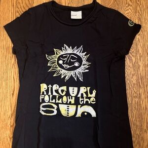 3/$25 Rip curl black T-shirt with print. Size small.